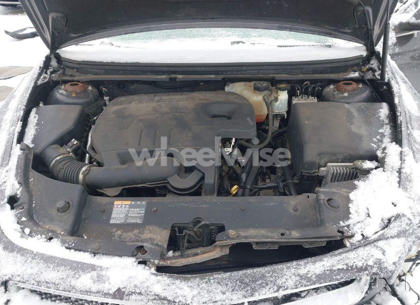 Photo 10 of 2012 Chevrolet Malibu LS (VIN 1G1ZB5E09CF257059)