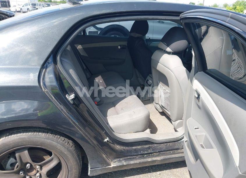 Photo 8 of 2012 Chevrolet Malibu LS (VIN 1G1ZB5E09CF323609)