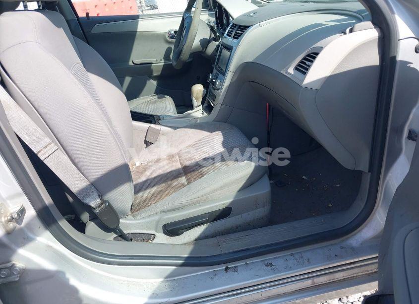 Photo 5 of 2012 Chevrolet Malibu LS (VIN 1G1ZB5E0XCF105548)