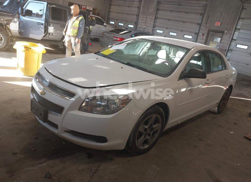 Photo 2 of 2012 Chevrolet Malibu LS (VIN 1G1ZB5E0XCF158153)