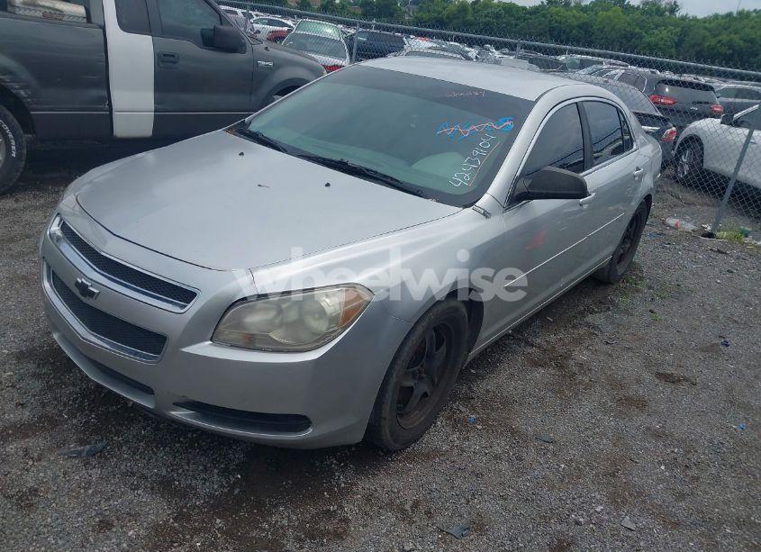 Photo 2 of 2012 Chevrolet Malibu LS (VIN 1G1ZB5E0XCF200031)
