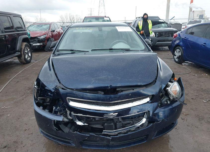 Photo 12 of 2011 Chevrolet Malibu LS (VIN 1G1ZB5E10BF172067)