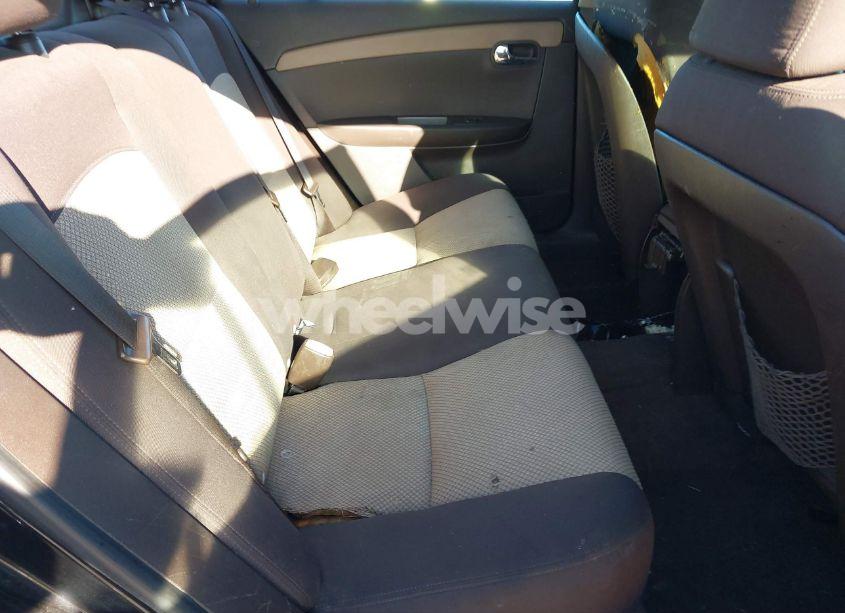 Photo 8 of 2011 Chevrolet Malibu LS (VIN 1G1ZB5E10BF183778)