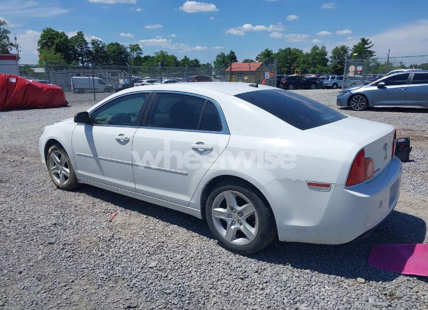 Photo 3 of 2011 Chevrolet Malibu LS (VIN 1G1ZB5E10BF185465)