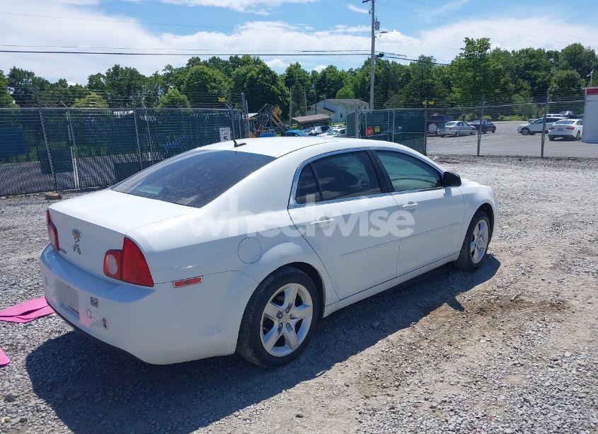 Photo 4 of 2011 Chevrolet Malibu LS (VIN 1G1ZB5E10BF185465)