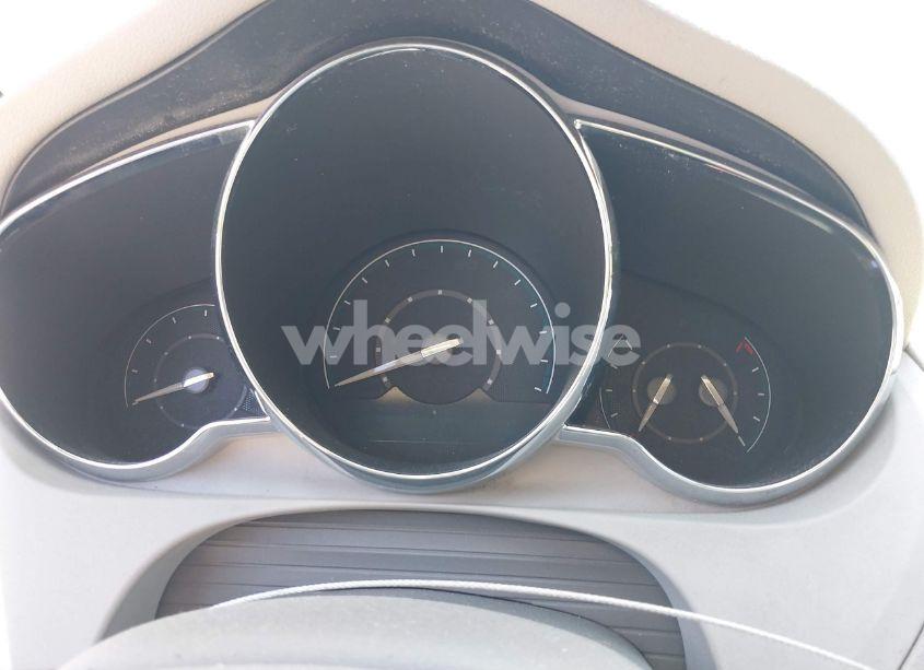 Photo 7 of 2011 Chevrolet Malibu LS (VIN 1G1ZB5E10BF185465)