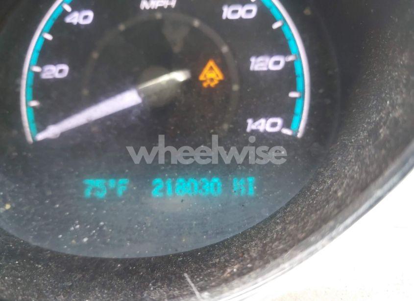 Photo 12 of 2011 Chevrolet Malibu LS (VIN 1G1ZB5E10BF191198)