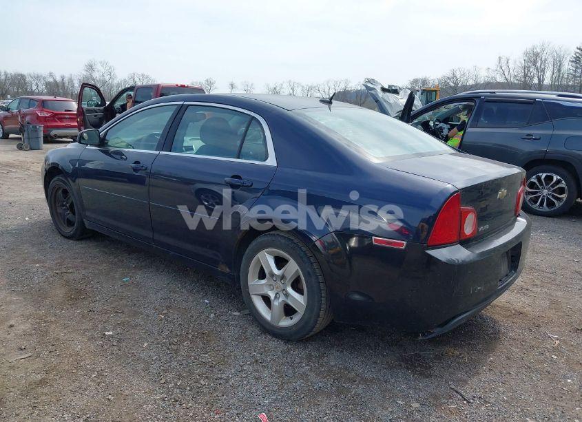 Photo 3 of 2011 Chevrolet Malibu LS (VIN 1G1ZB5E10BF191198)