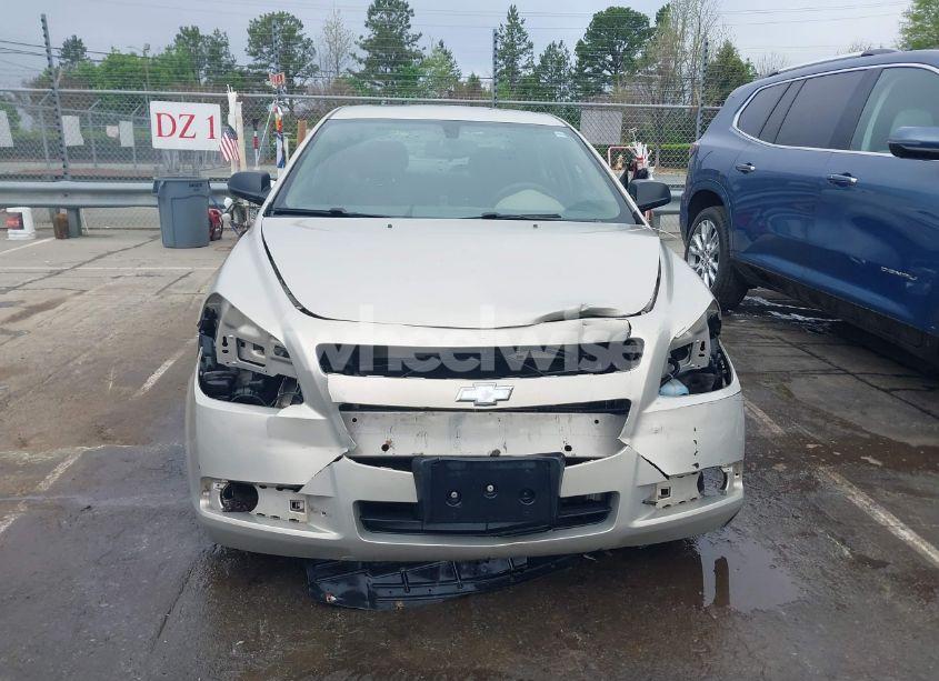 Photo 13 of 2011 Chevrolet Malibu LS (VIN 1G1ZB5E10BF197101)