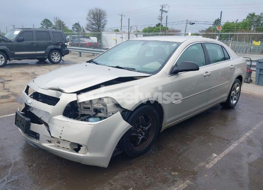 Photo 2 of 2011 Chevrolet Malibu LS (VIN 1G1ZB5E10BF197101)
