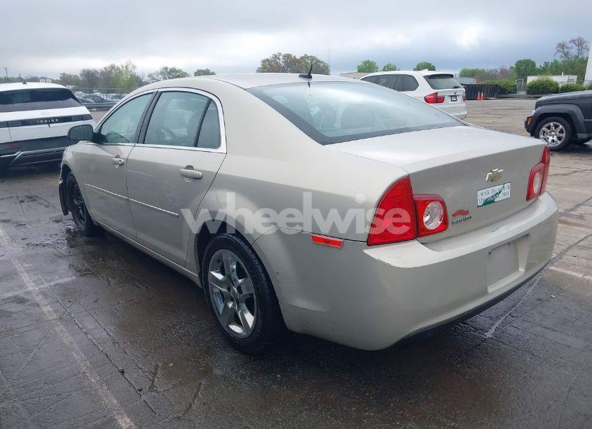 Photo 3 of 2011 Chevrolet Malibu LS (VIN 1G1ZB5E10BF197101)