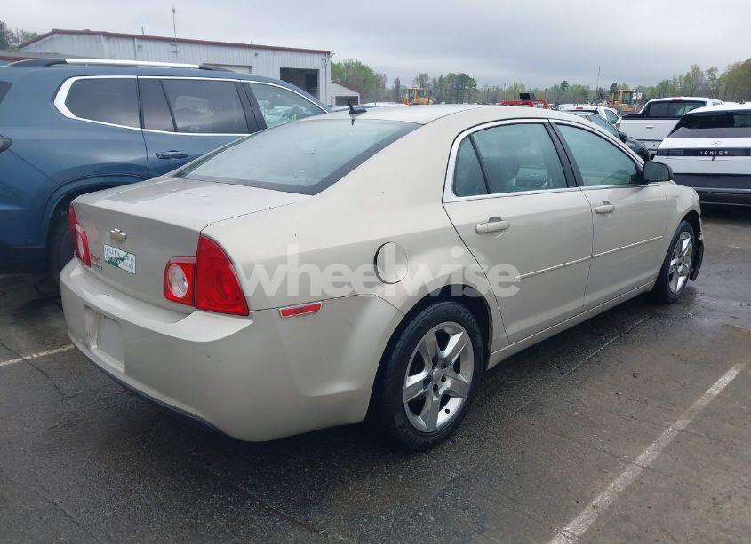 Photo 4 of 2011 Chevrolet Malibu LS (VIN 1G1ZB5E10BF197101)