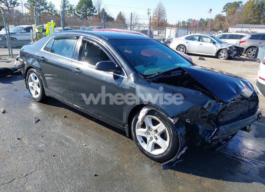 2011 Chevrolet Malibu LS (VIN 1G1ZB5E10BF201258) main photo
