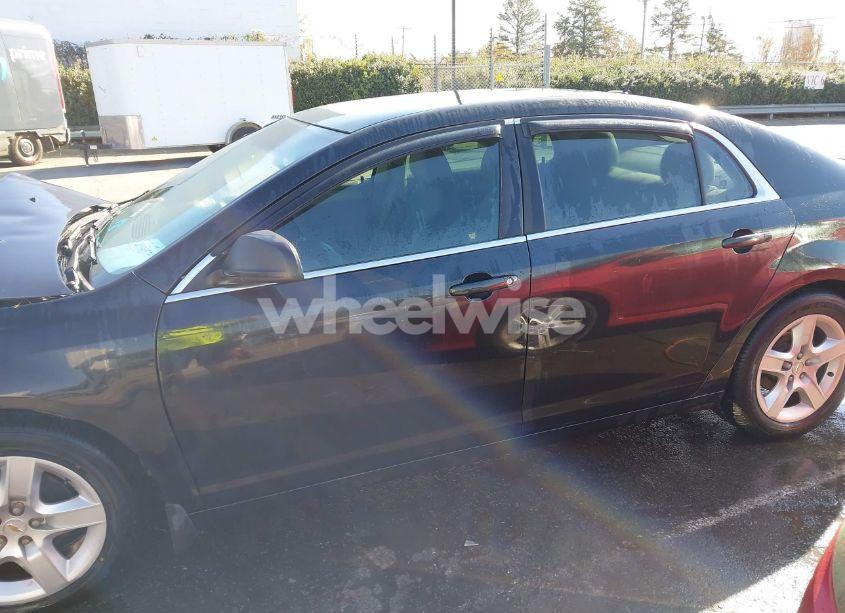 Photo 14 of 2011 Chevrolet Malibu LS (VIN 1G1ZB5E10BF201258)