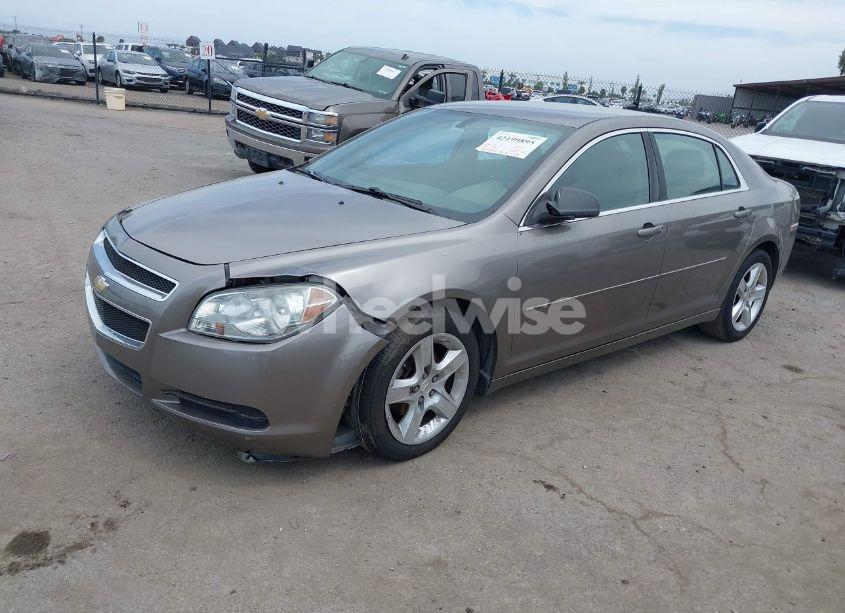 Photo 2 of 2011 Chevrolet Malibu LS (VIN 1G1ZB5E10BF227973)
