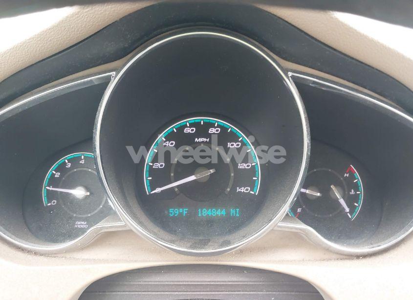 Photo 7 of 2011 Chevrolet Malibu LS (VIN 1G1ZB5E10BF227973)