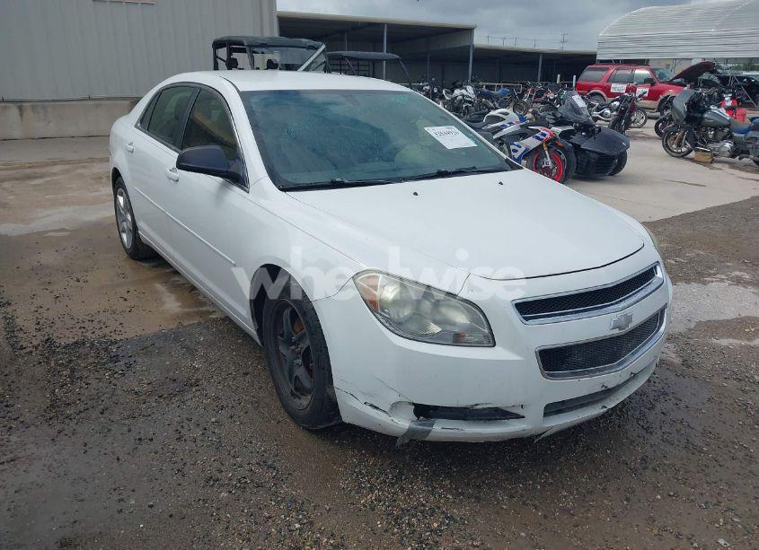2011 Chevrolet Malibu LS (VIN 1G1ZB5E10BF319200) main photo