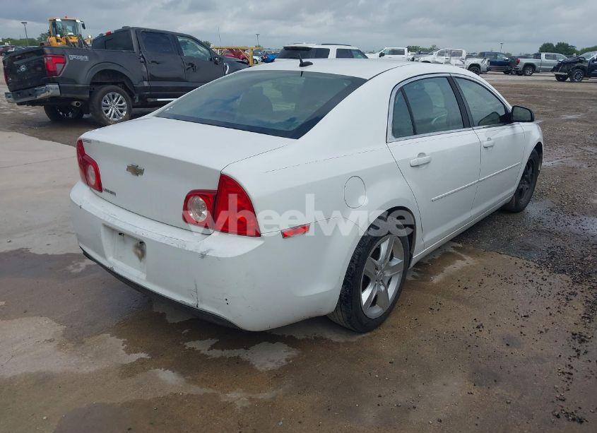 Photo 4 of 2011 Chevrolet Malibu LS (VIN 1G1ZB5E10BF319200)