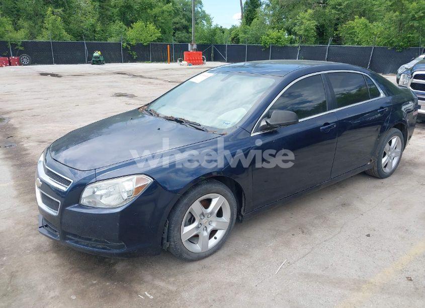 Photo 2 of 2011 Chevrolet Malibu LS (VIN 1G1ZB5E11BF170893)