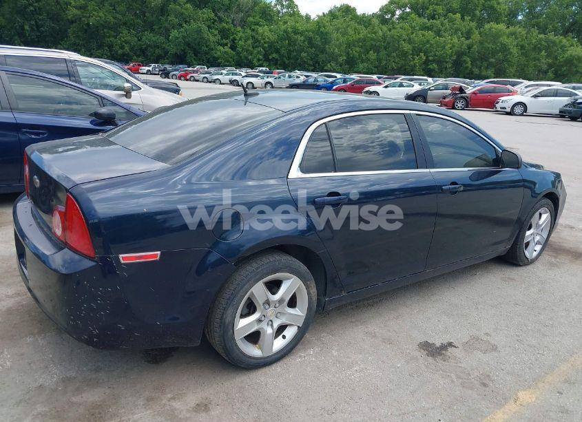 Photo 4 of 2011 Chevrolet Malibu LS (VIN 1G1ZB5E11BF170893)