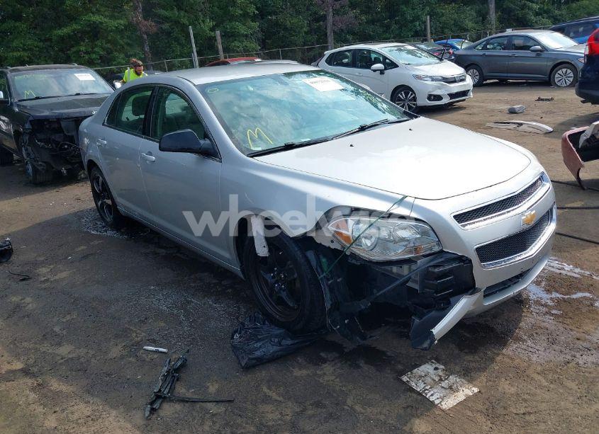2011 Chevrolet Malibu LS (VIN 1G1ZB5E11BF271741) main photo