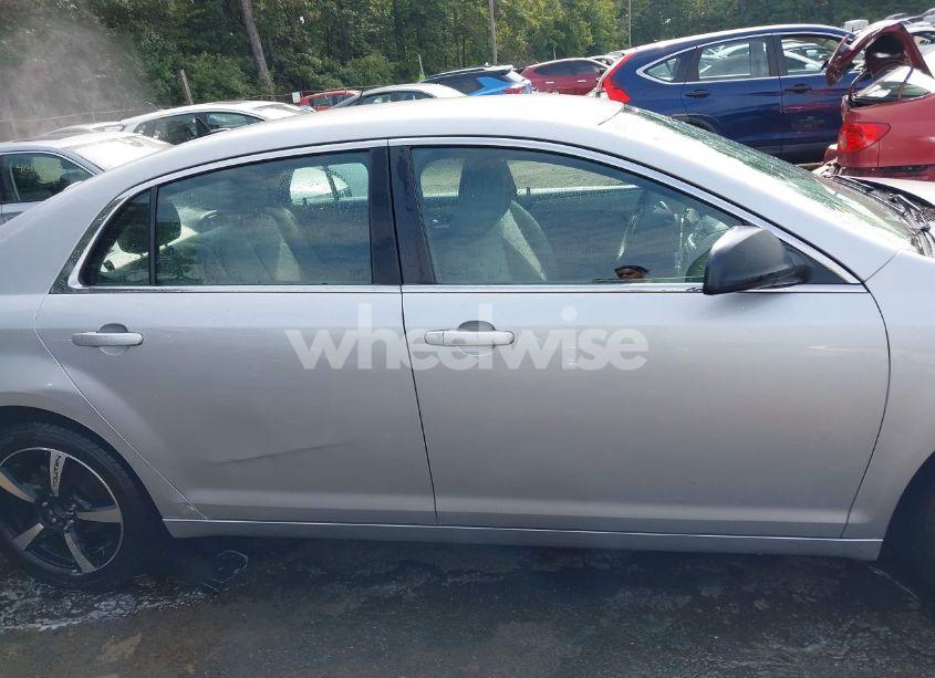 Photo 13 of 2011 Chevrolet Malibu LS (VIN 1G1ZB5E11BF271741)