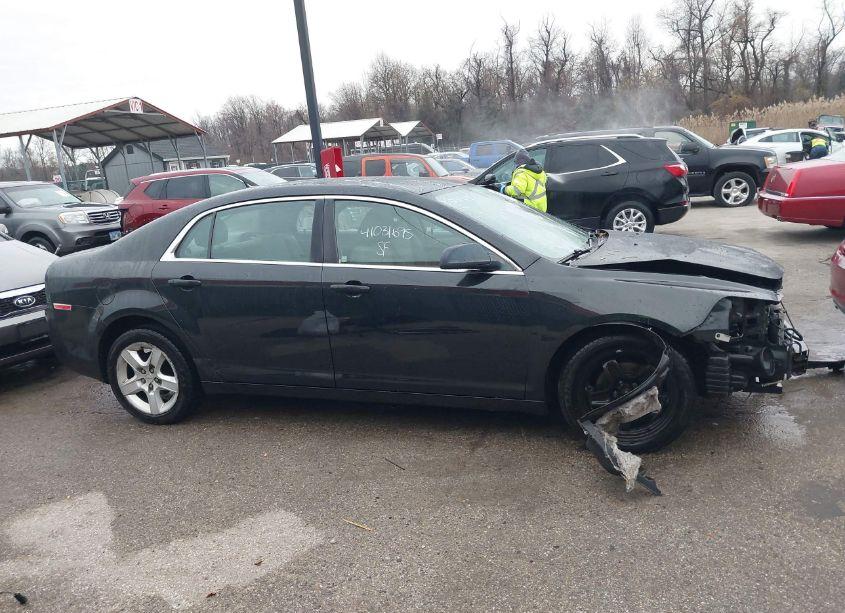 Photo 14 of 2011 Chevrolet Malibu LS (VIN 1G1ZB5E11BF298504)