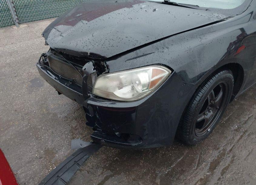 Photo 6 of 2011 Chevrolet Malibu LS (VIN 1G1ZB5E11BF298504)