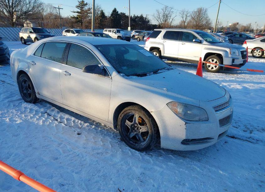 2011 Chevrolet Malibu LS (VIN 1G1ZB5E11BF324132) main photo
