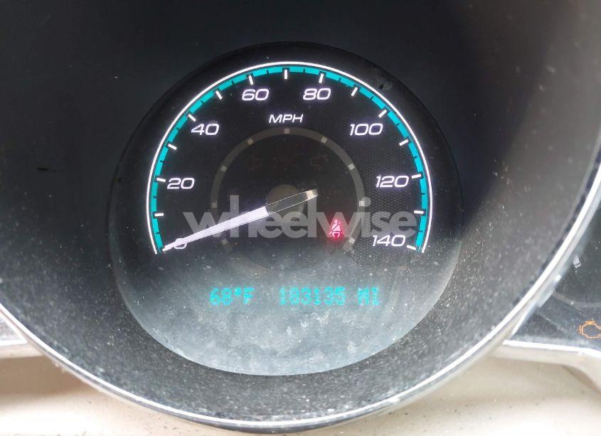 Photo 7 of 2011 Chevrolet Malibu LS (VIN 1G1ZB5E12BF238697)