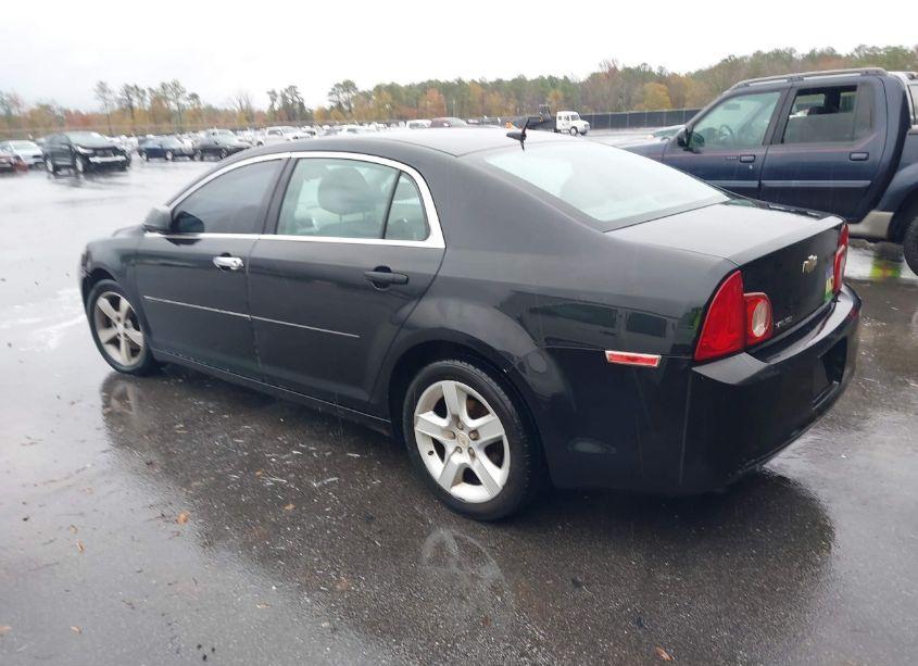 Photo 3 of 2011 Chevrolet Malibu LS (VIN 1G1ZB5E12BF306075)