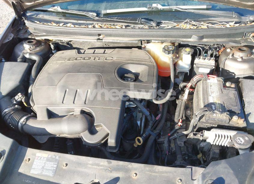 Photo 10 of 2011 Chevrolet Malibu LS (VIN 1G1ZB5E13BF150242)