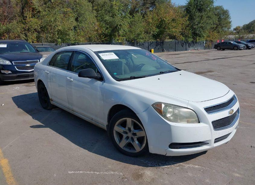 2011 Chevrolet Malibu LS (VIN 1G1ZB5E13BF177831) main photo