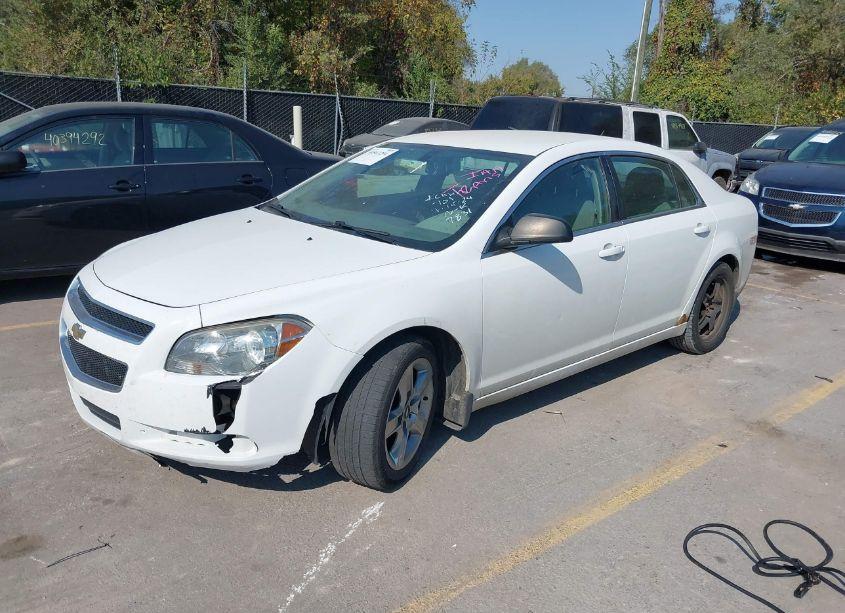 Photo 2 of 2011 Chevrolet Malibu LS (VIN 1G1ZB5E13BF177831)