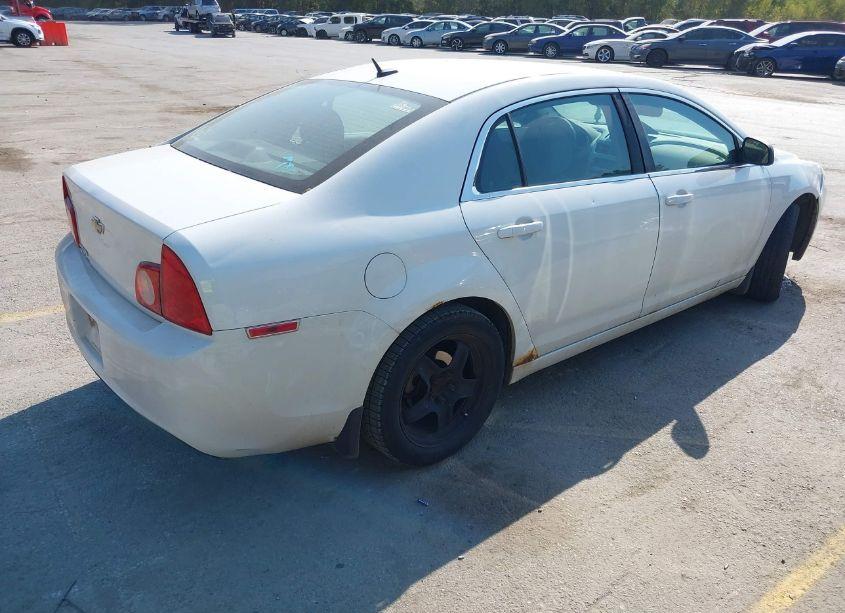 Photo 4 of 2011 Chevrolet Malibu LS (VIN 1G1ZB5E13BF177831)