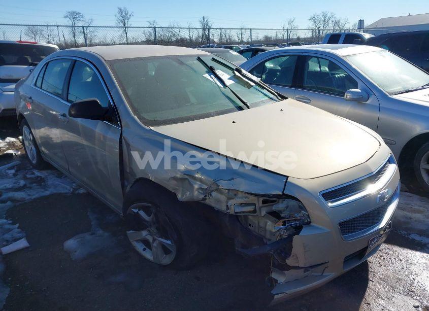 2011 Chevrolet Malibu LS (VIN 1G1ZB5E13BF256433) main photo