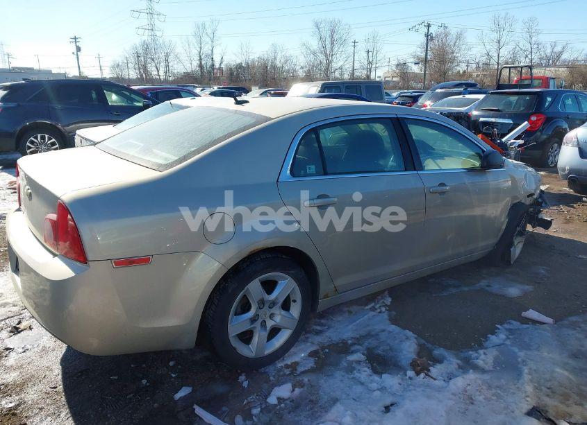 Photo 14 of 2011 Chevrolet Malibu LS (VIN 1G1ZB5E13BF256433)