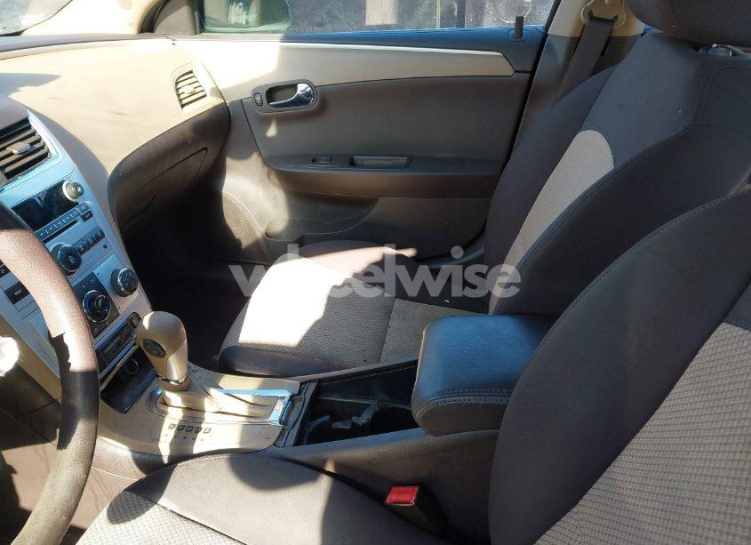 Photo 21 of 2011 Chevrolet Malibu LS (VIN 1G1ZB5E13BF256433)