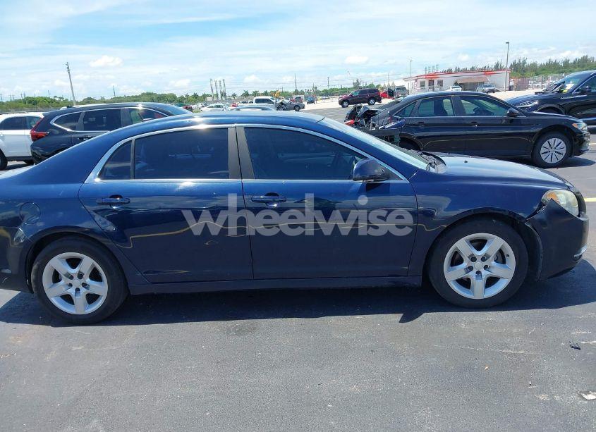 Photo 13 of 2011 Chevrolet Malibu LS (VIN 1G1ZB5E13BF270204)