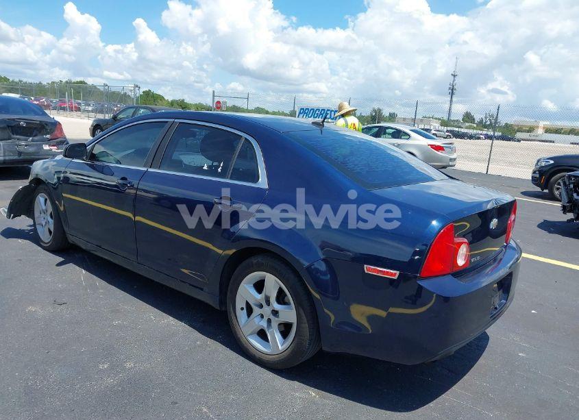 Photo 3 of 2011 Chevrolet Malibu LS (VIN 1G1ZB5E13BF270204)