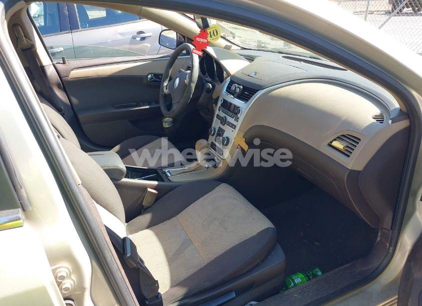 Photo 5 of 2011 Chevrolet Malibu LS (VIN 1G1ZB5E13BF294325)