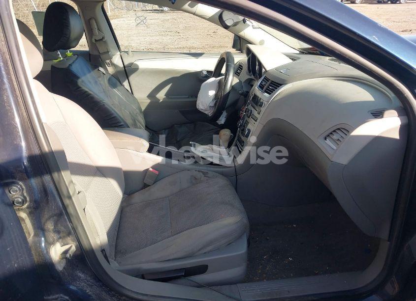 Photo 5 of 2011 Chevrolet Malibu LS (VIN 1G1ZB5E14BF108162)