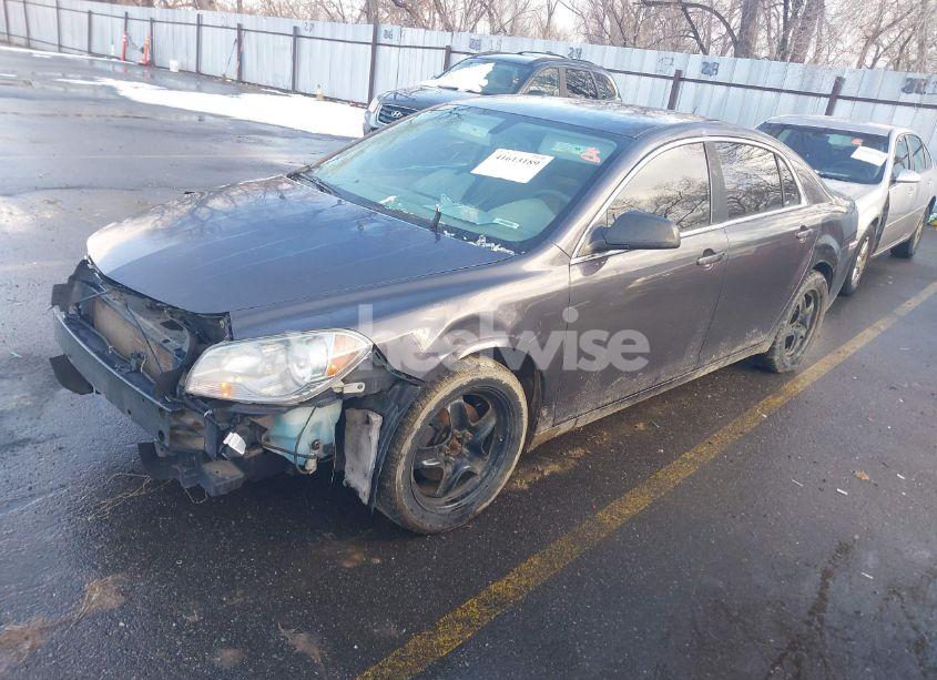 Photo 2 of 2011 Chevrolet Malibu LS (VIN 1G1ZB5E14BF121641)