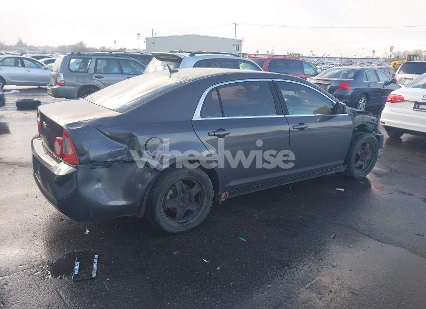 Photo 4 of 2011 Chevrolet Malibu LS (VIN 1G1ZB5E14BF121641)