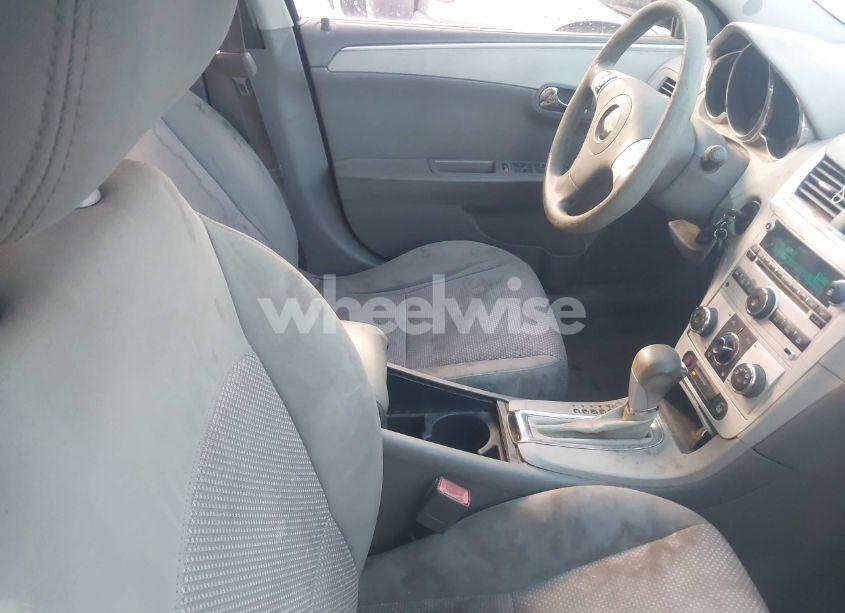 Photo 5 of 2011 Chevrolet Malibu LS (VIN 1G1ZB5E14BF121641)