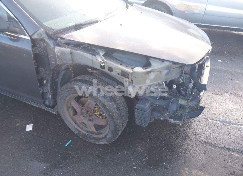 Photo 6 of 2011 Chevrolet Malibu LS (VIN 1G1ZB5E14BF121641)