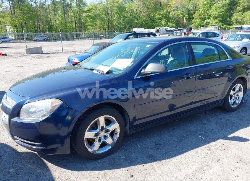 Photo 2 of 2011 Chevrolet Malibu LS (VIN 1G1ZB5E14BF144207)