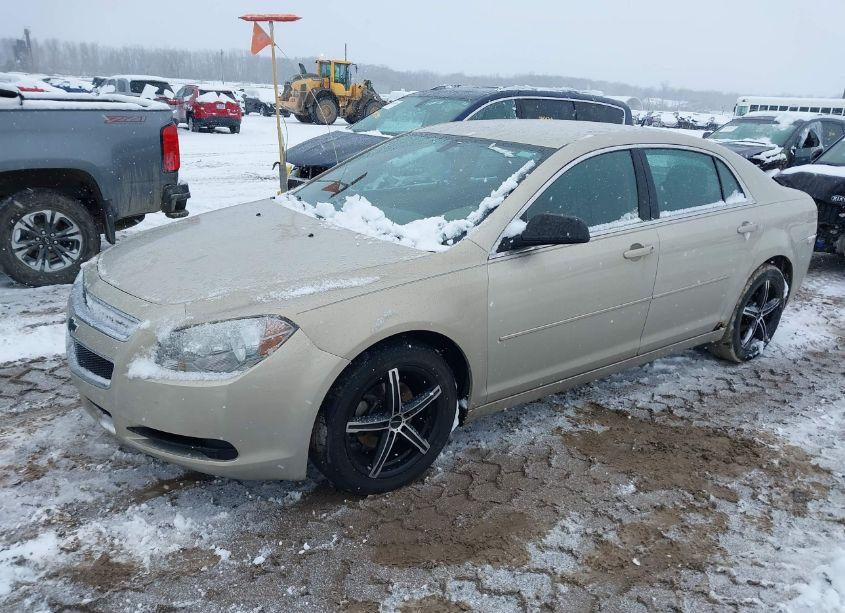 Photo 2 of 2011 Chevrolet Malibu LS (VIN 1G1ZB5E14BF179751)
