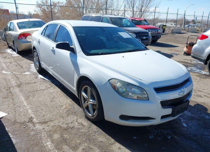 2011 Chevrolet Malibu LS (VIN 1G1ZB5E14BF211601) main photo