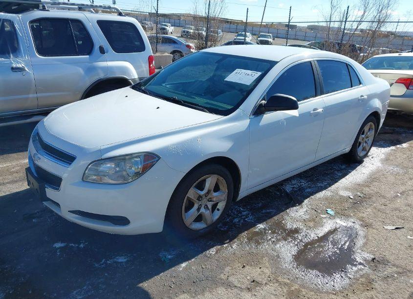 Photo 2 of 2011 Chevrolet Malibu LS (VIN 1G1ZB5E14BF211601)